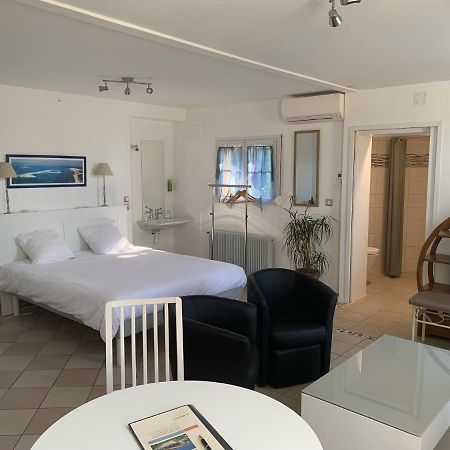 Le Melchior Hotel Sainte-Terre ภายนอก รูปภาพ